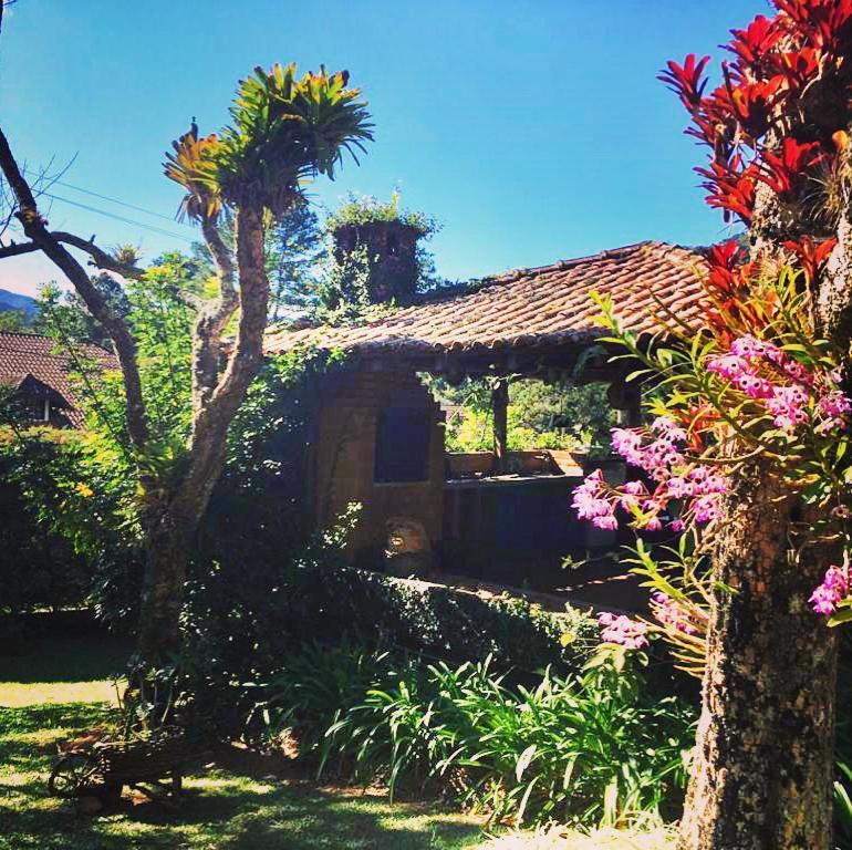 Pinheiros Do Rocio Hotel Petrópolis Eksteriør billede